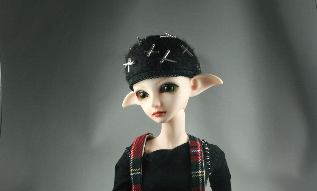 oobie doll felted hat